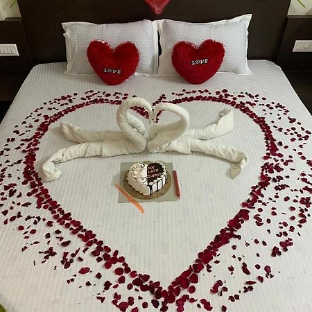Strategic Inn Пурі Екстер'єр фото