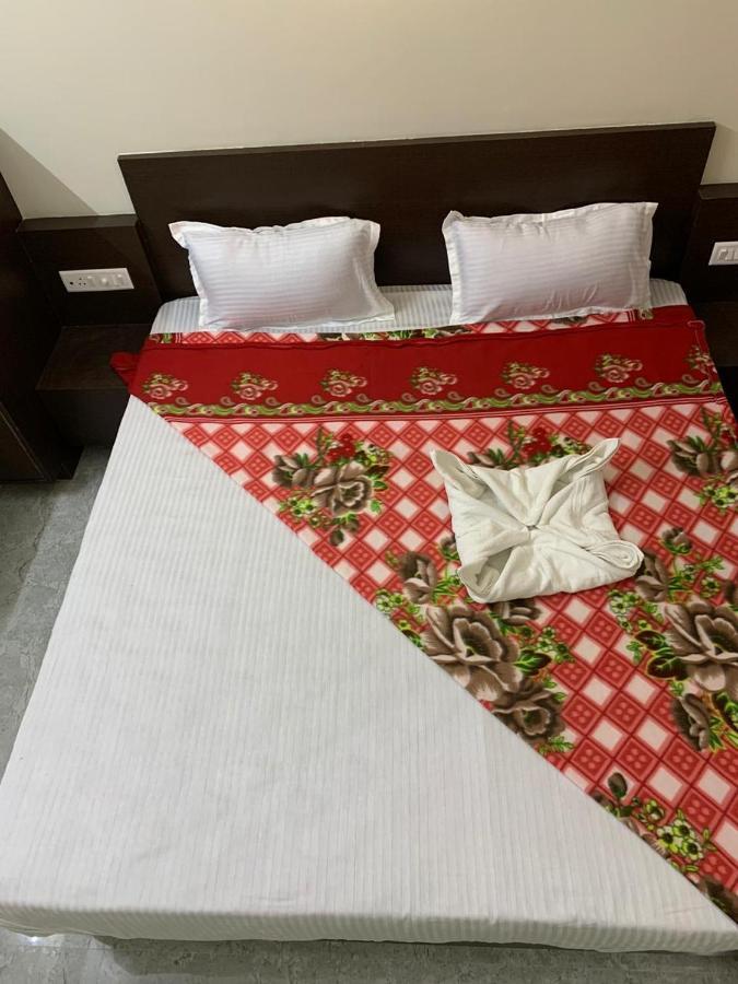 Strategic Inn Пурі Екстер'єр фото