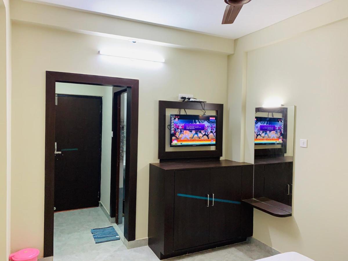 Strategic Inn Пурі Екстер'єр фото