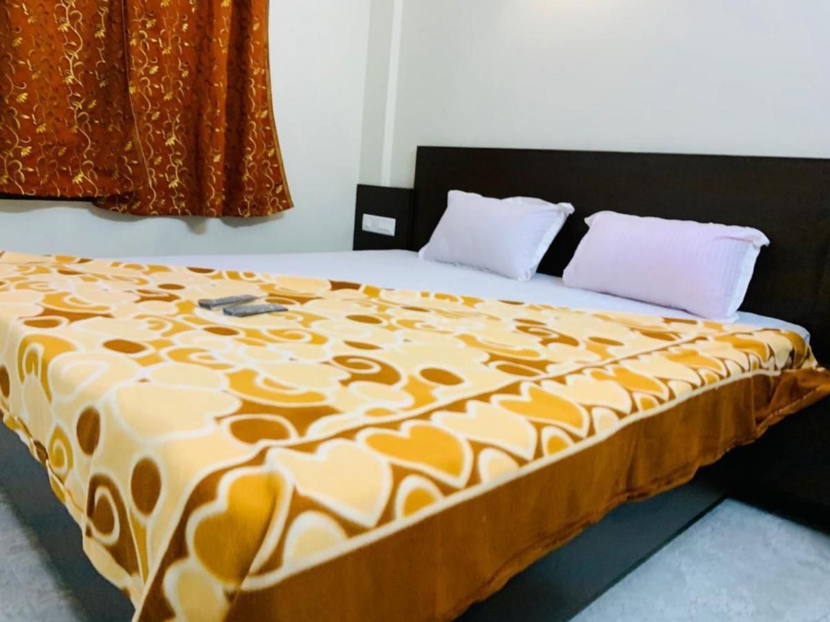Strategic Inn Пурі Екстер'єр фото