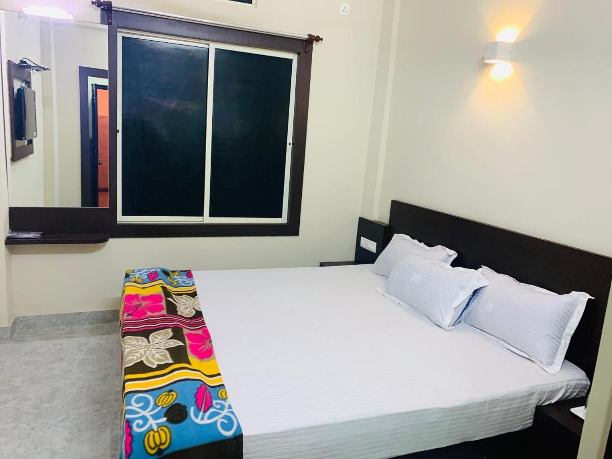 Strategic Inn Пурі Екстер'єр фото